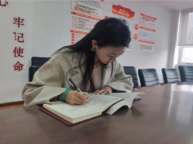 1713358551239650.png 1c3a229971f949abd217bf81db5df53.png